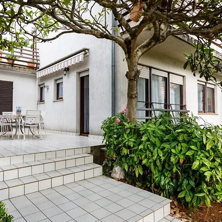 Appartamento Valerija Malinska