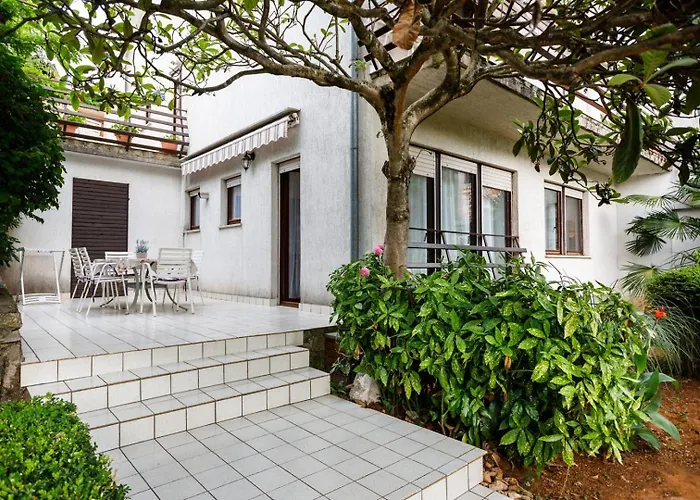 Appartamento Valerija Malinska